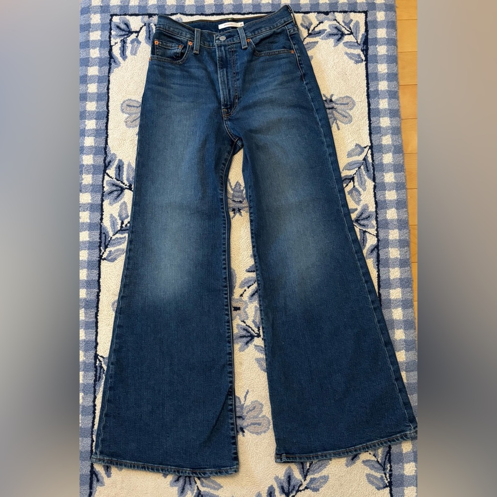 Levi's Dark Blue Flare Jeans